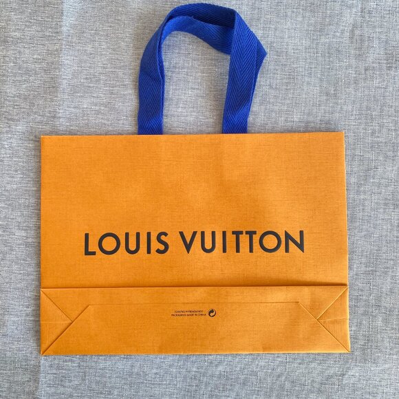Louis Vuitton Shopping Bag - Picture 3 of 8